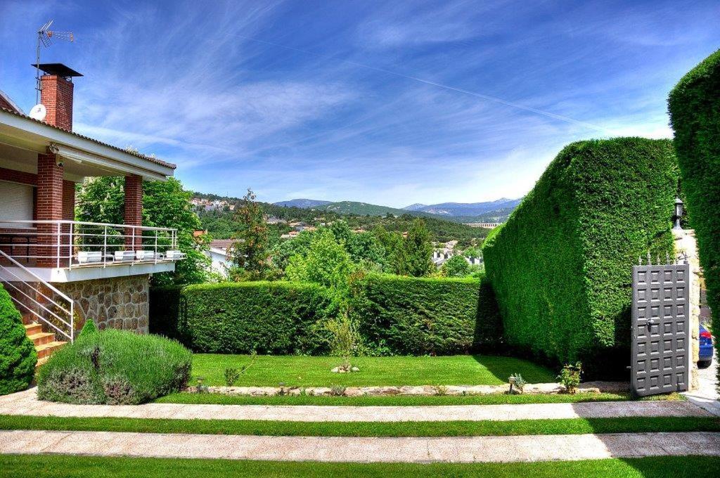 Casa Bellavista Becerril Villa Becerril de la Sierra Exterior photo